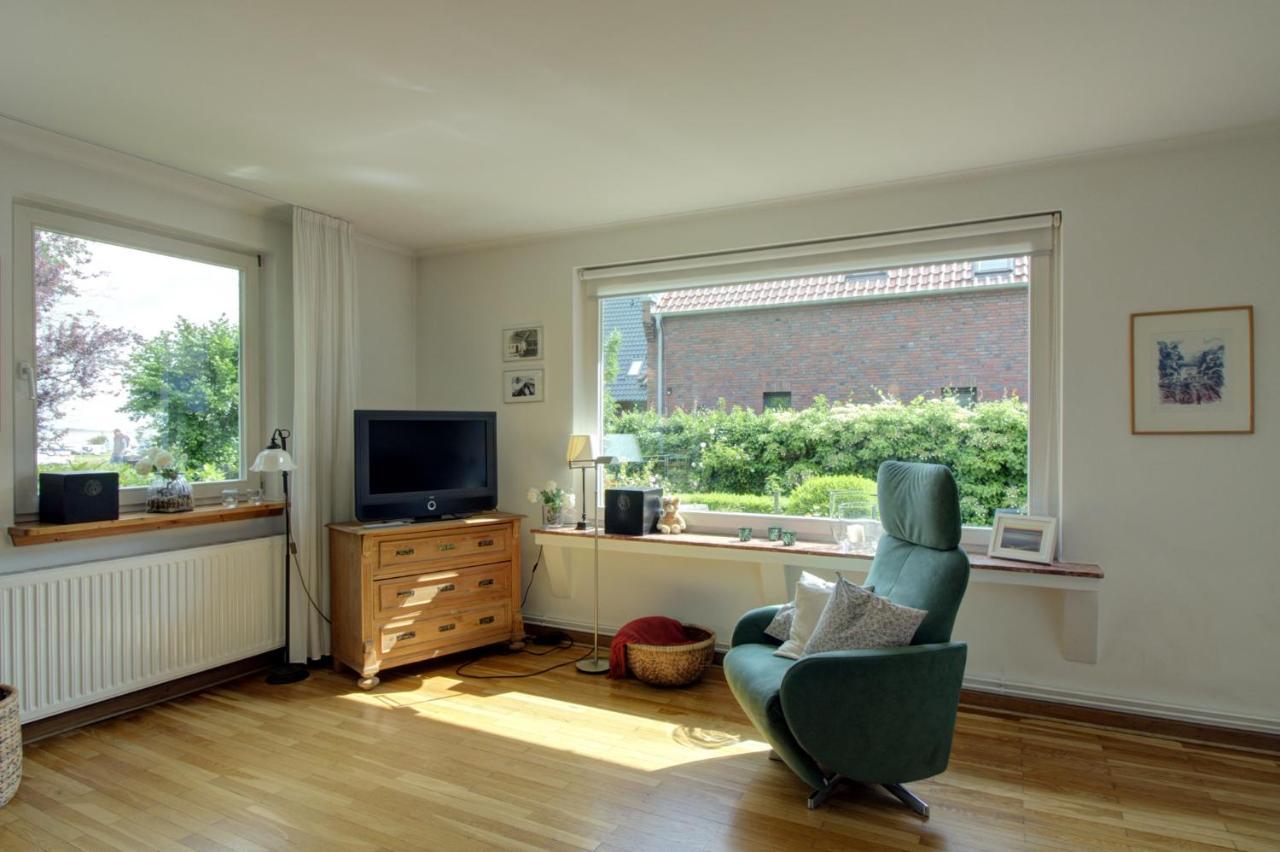 Haus Tapken Mit Meerblick Фарель Екстер'єр фото